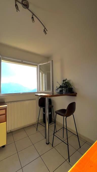 מרסיי Superbe Appartement 2 Chambres Avec Vue Sur La Mer Et La Montagne מראה חיצוני תמונה
