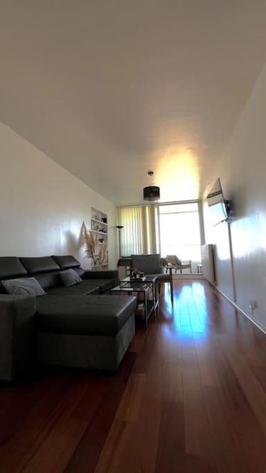 מרסיי Superbe Appartement 2 Chambres Avec Vue Sur La Mer Et La Montagne מראה חיצוני תמונה