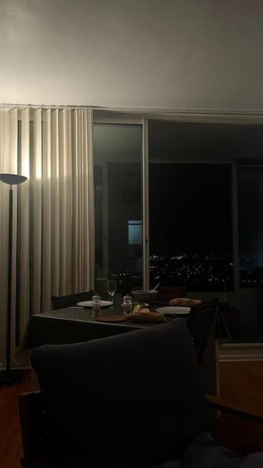מרסיי Superbe Appartement 2 Chambres Avec Vue Sur La Mer Et La Montagne מראה חיצוני תמונה